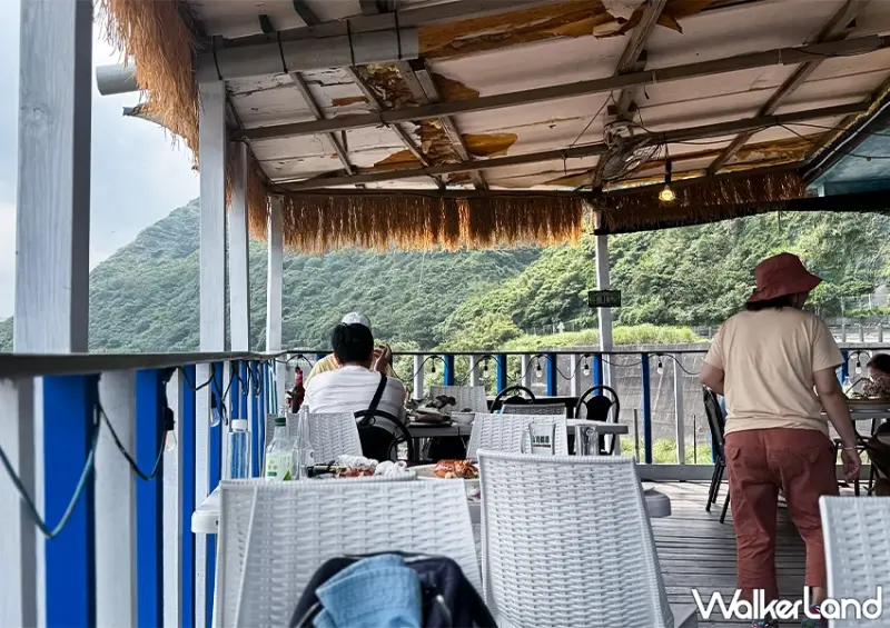 北海岸餐廳推薦！懸崖上的餐廳 270度海景、高CP值海鮮餐廳，位置真的在懸崖上。