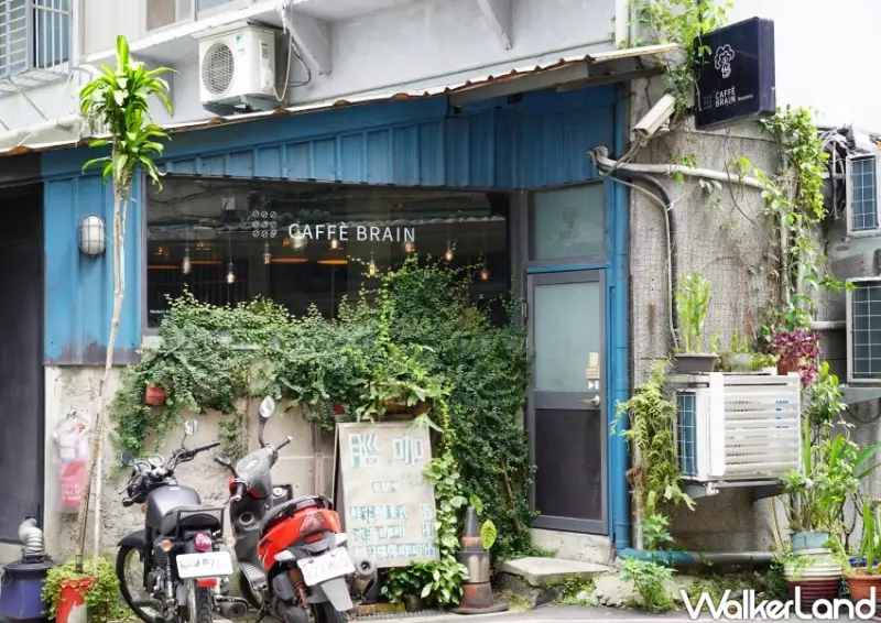 捷運昆陽站咖啡廳推薦！腦咖 CAFFE BRAIN 清晨7點營業，早餐搭配銅板價好咖啡。