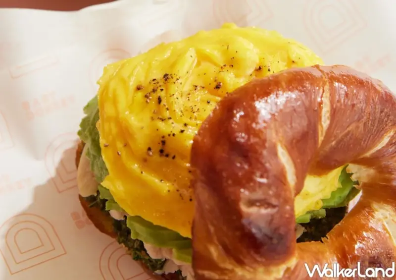 桃園早午餐新歡！BABY DONKEY 野驢兒全天早午餐開吃，鬆餅香蕉雞胸貝果吃爆。