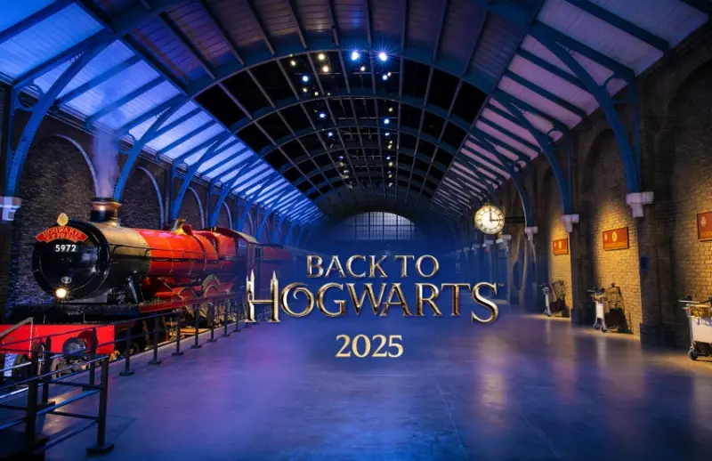 哈利波特影城東京新學期特別活動，搭乘霍格華茲特快車「重返霍格華茲」限定體驗首度登場。