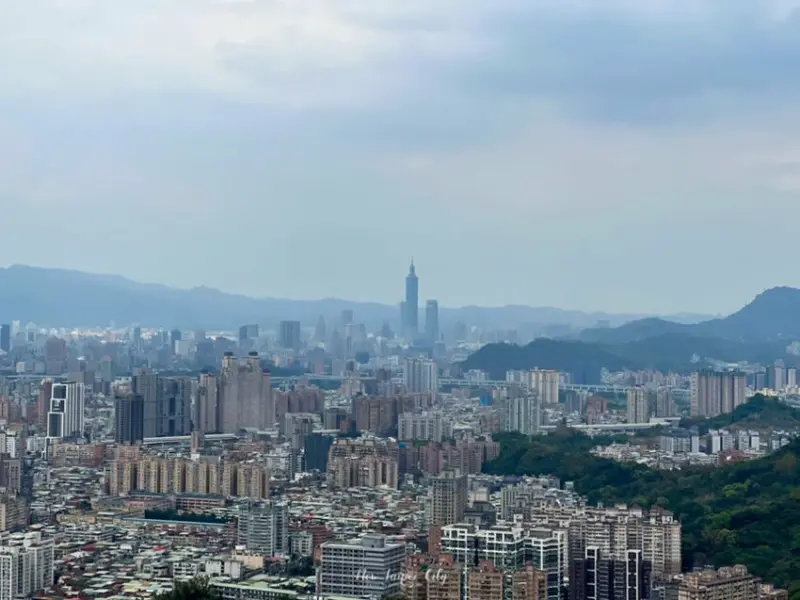 新北雙和在地玩法！吃爆緬甸街美食、樂華夜市小吃，室內戶外景點都收藏。 / 部落客「又要飛去哪！？」提供