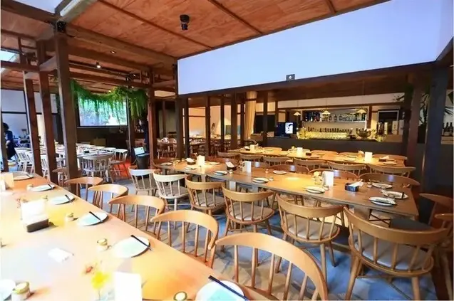 新竹市區一日遊！散步看新竹州圖書館、老屋餐廳裡吃飯，過有氣質的一天。/ 部落客「鄭小柔Charlene」提供