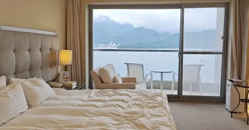 入住即享湖景！南投魚池4間日月潭住宿推薦，從平價到高級飯店都有。