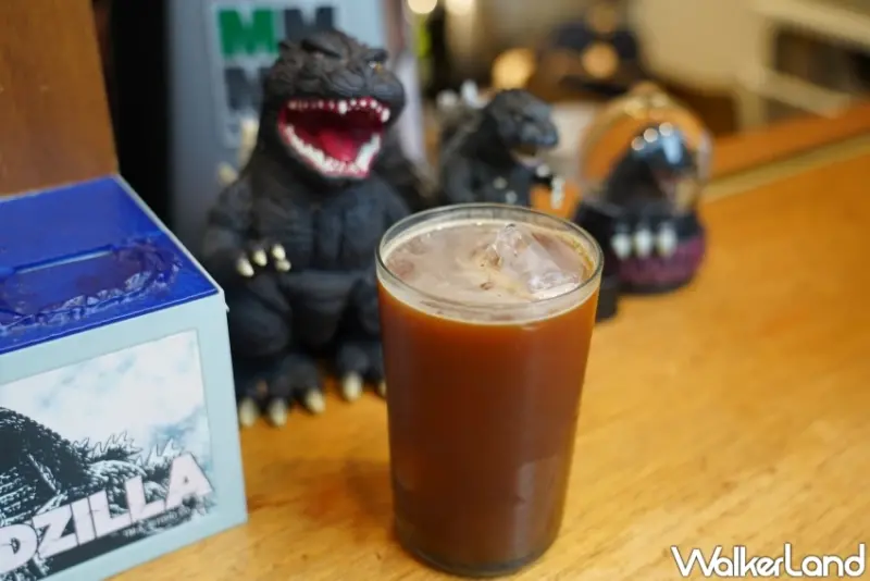 南港咖啡廳推薦！ Goro Goro Coffee 捷運昆陽站附近，哥吉拉迷會愛的咖啡外帶吧。