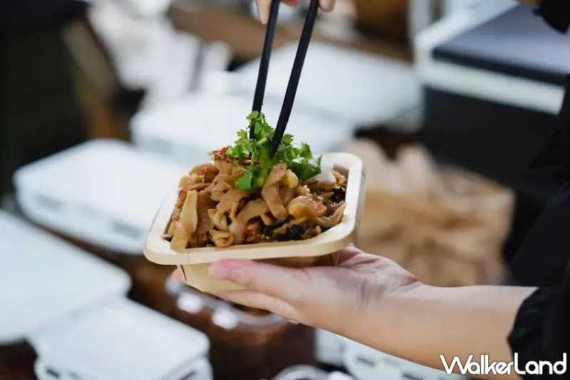 頑固油飯靠一台餐車翻轉人生進軍國宴！盤點初嚐者必點菜單，威士忌鴨賞、銷魂麻藥蛋讓人一吃上癮。