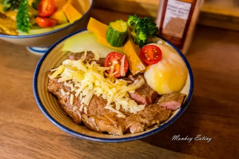 新竹市區一日遊！散步看新竹州圖書館、老屋餐廳裡吃飯，過有氣質的一天。/ 部落客「貪吃猴」提供
