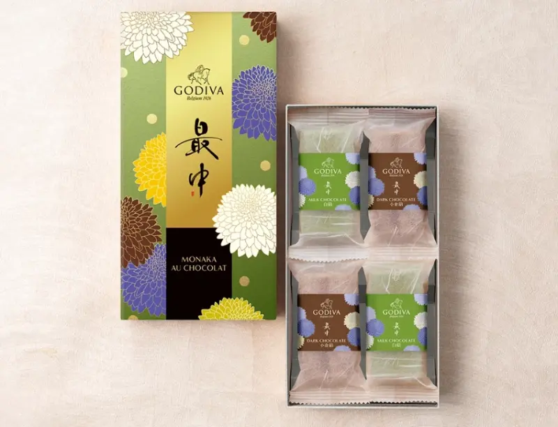 GODIVA推出和菓子最中巧克力，酥脆抹茶和可可香巧克力的和洋融合新滋味。