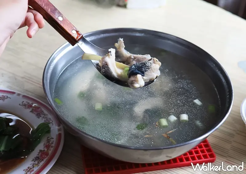 宜蘭釣魚餐廳推薦！苦花大王 現釣現吃的鮮魚料理、假日請先預約，新手也能上手。