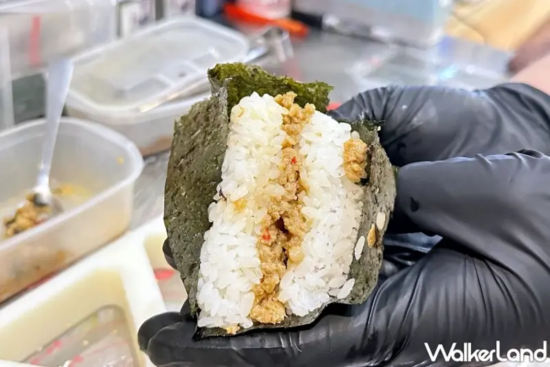 讓孩子愛上吃飯的日式手作飯糰！寶米丸讓日本職人精神與台灣花東米完美結合，吃一口就愛上。