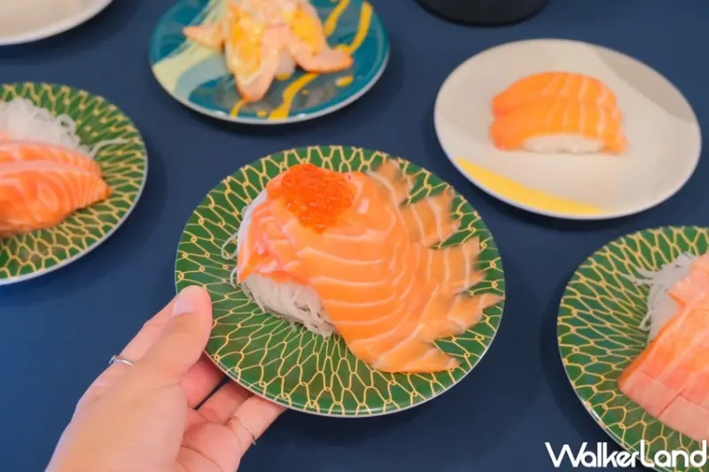 爭鮮買一送一！爭鮮火山鮭魚盛新品開賣，買一盤鮭魚送一盤30元免費吃。