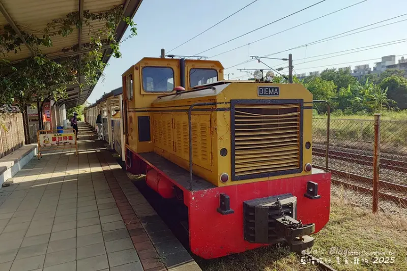 高雄捷運紅線一日遊！逛經典高雄景點、吃必比登肉燥飯，不騎車也能好好玩。 / 部落客「藍♀β♥love♥晴」提供