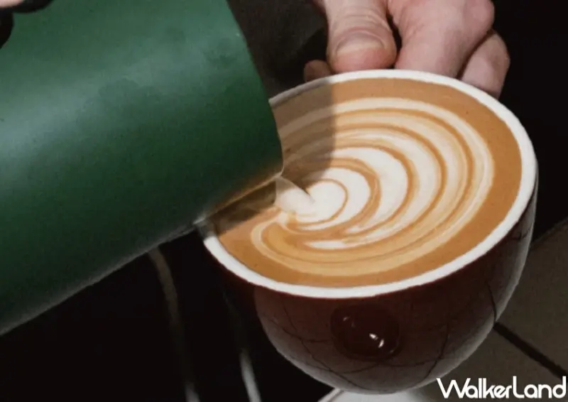 怡客咖啡又升級！每月全品項飲料買一送一，歐陸早午餐拼盤早餐必吃。