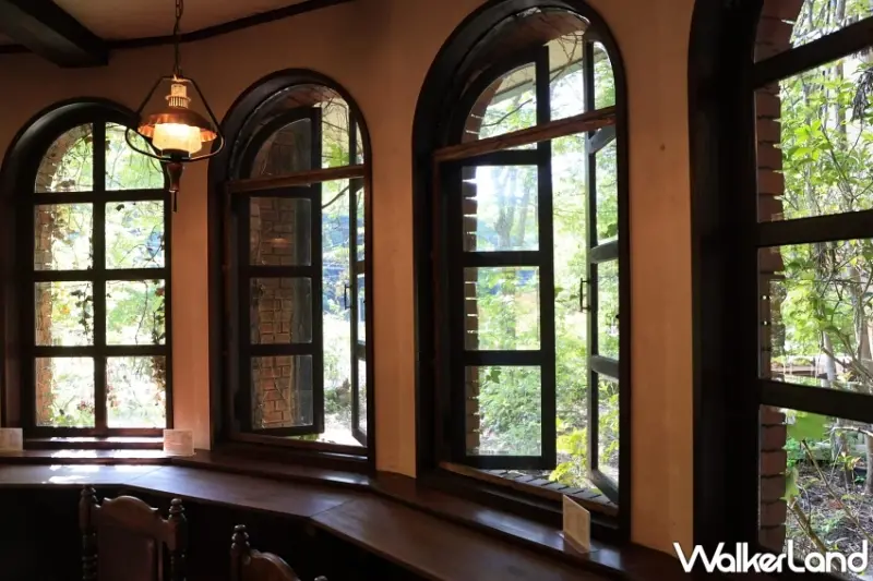 廣島不只嚴島神社！朝聖純白未來心之丘、漫遊御手洗古街與宮島最新藝文咖啡廳一次收藏。