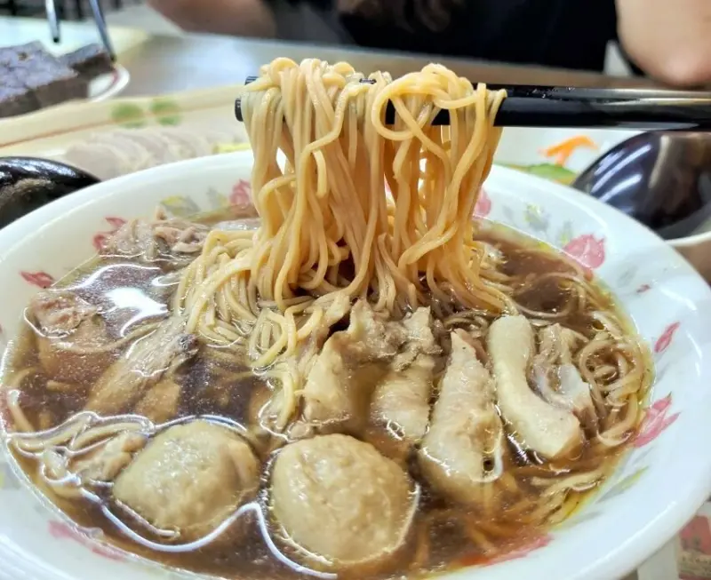 雲林虎尾一日遊！沉香森林、眷村園區、人氣小吃，不只是糖廠可以玩。