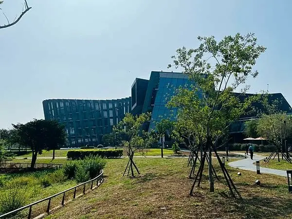 故宮博物院推優惠！軍人限時14天免門票，南院水舞演出一定要看。 / 由部落客「Princess」提供