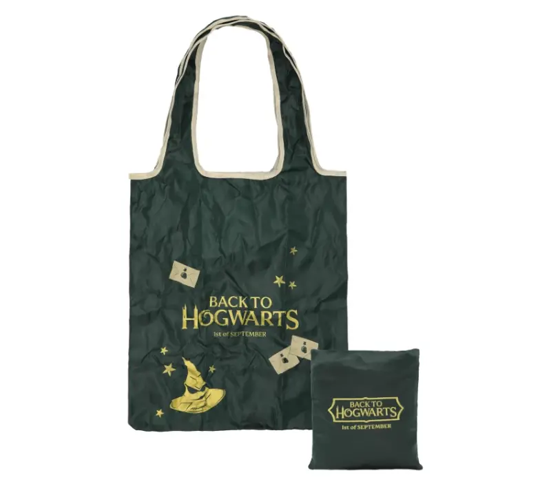 哈利波特影城東京新學期特別活動，搭乘霍格華茲特快車「重返霍格華茲」限定體驗首度登場。