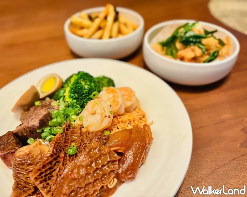 招牌逸林滷味、香烤魔鬼辣雞翅買一送一！台北La Salle森酒吧農曆七月限定「百鬼夜行」主題。