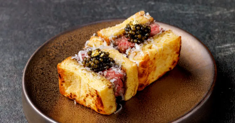 台北燒肉推薦！牛B焼肉大升級2人同行送肉，情人節約會訂這家。