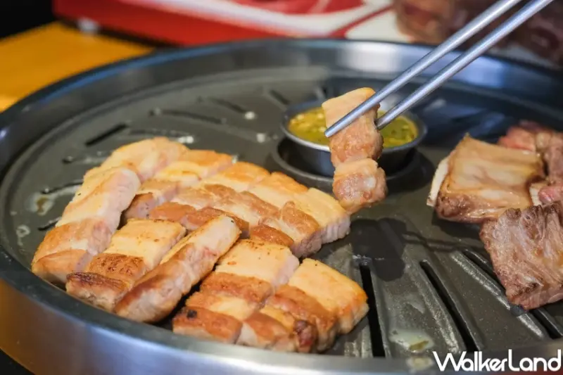 中秋烤肉約八色！八色烤肉升級三元豬 和牛漢堡排，中秋烤肉88折開吃。