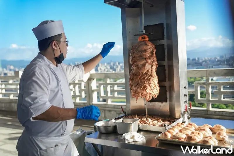 圓山中秋限定星空燒烤！南洋風味燒烤與松葉蟹和牛漢堡，享受Live樂團與啤酒無限暢飲。