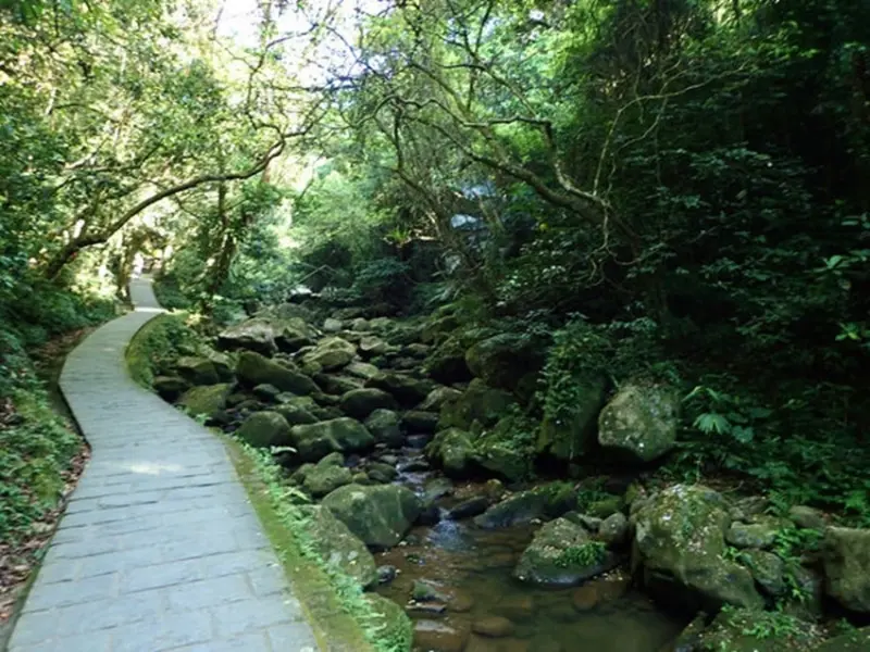 台北內湖自然系行程！走遍2大親水公園、吃隱藏小店美食，大湖公園散步賞景。 / 部落客「Jessica Lin」提供