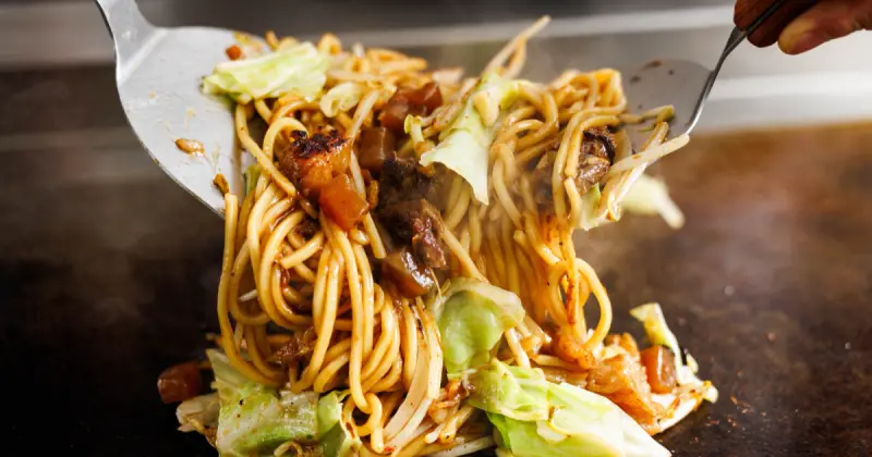 神戶最強鐵板炒麵買一送一！長田本庄軒2天快閃，信義 中山 天母揪吃。