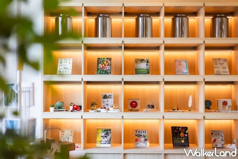 台東市區「PAGE CAFÉ」焙奇咖啡活化老建築！品嚐注入在地靈魂的長濱海鹽咖啡與鹿野紅烏龍琥珀拿鐵的獨特風土。