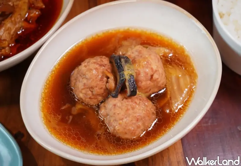 高雄眷村美食推薦！姥姥燉肉懷舊盒餐 江浙姥姥傳下來的傳統好味，姥姥燉肉、獅子頭必吃。