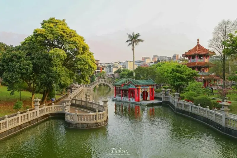 新北林口新景點！國家檔案館試營運免費參觀，順遊竹林山觀音寺、吃排隊拉麵。/ 部落客「又要飛去哪！？」提供