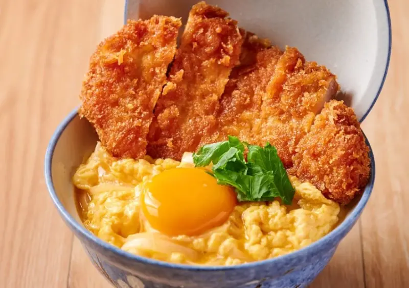 東京必吃炸豬排店！Fry家 新宿姐妹店新開幕，米其林必比登推薦必吃。