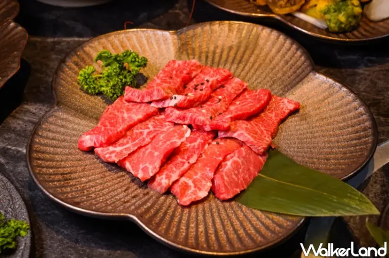 高雄燒肉推薦！1928燒肉總鋪高流海洋店 飽覽高流港景，燒肉、壽司、日料一次滿足。