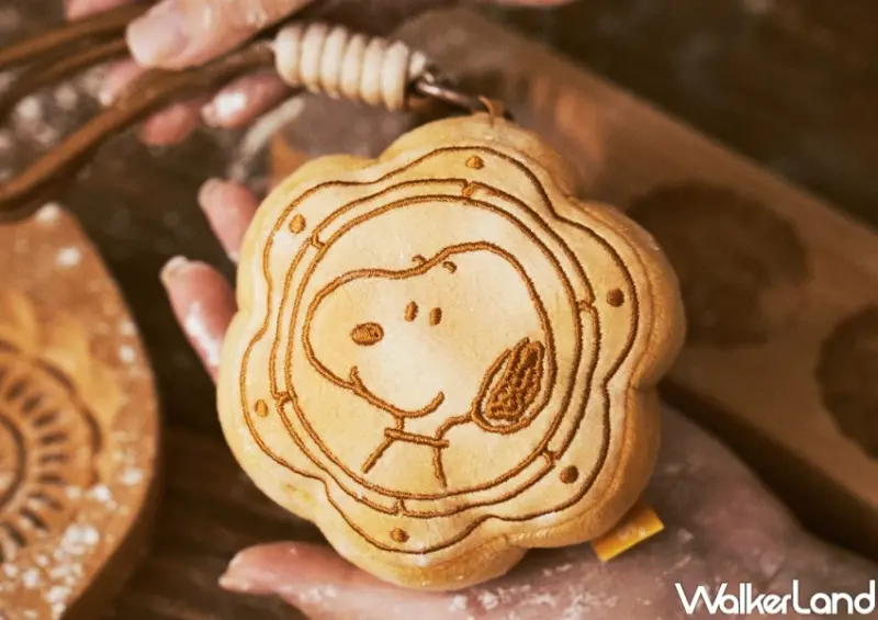 史努比中秋月餅周邊！威秀影城「史努餅」史努比 奧拉夫月餅吊飾必收藏。