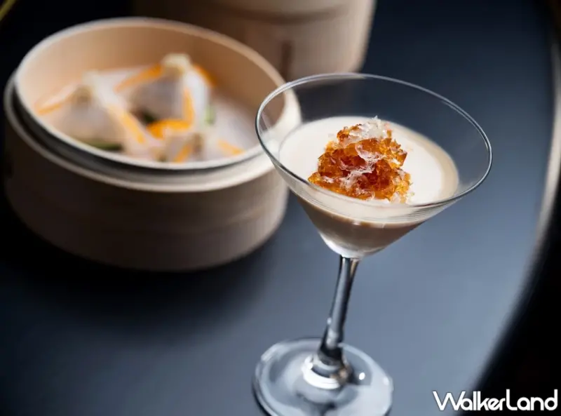 探索米其林一星「雅閣」港式點心新菜單！香港金獎女主廚葉銘惠巧手打造菊花龍蝦春卷、安蝦鹹水角。