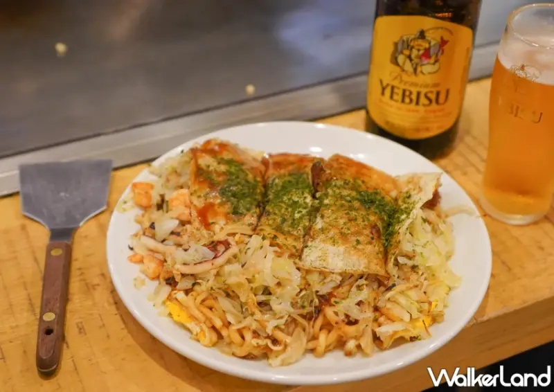 廣島人推薦的廣島燒！麗ちゃん70年老字號，廣島車站排隊美食名店，廣島燒選擇多元。