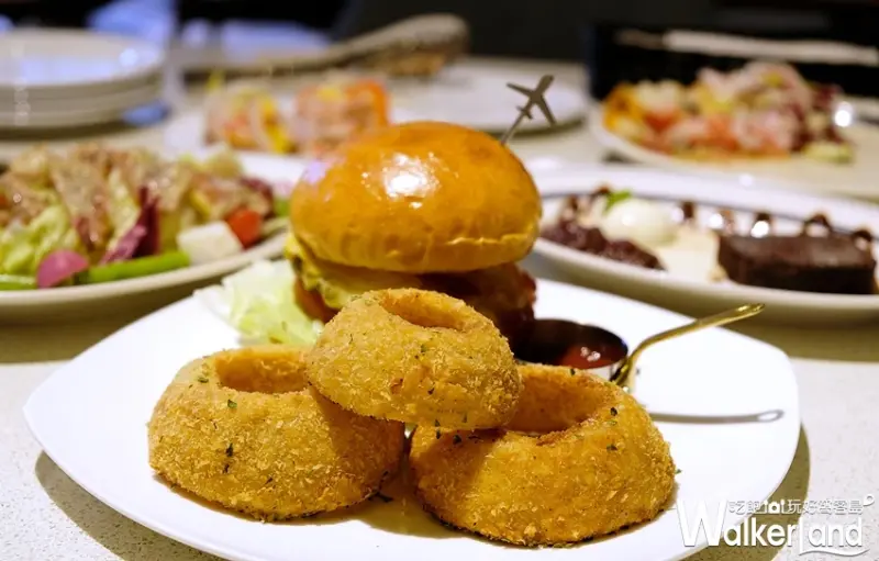 TSUTAYA BOOKSTORE 台中市政店 / WalkerLand窩客島整理提供