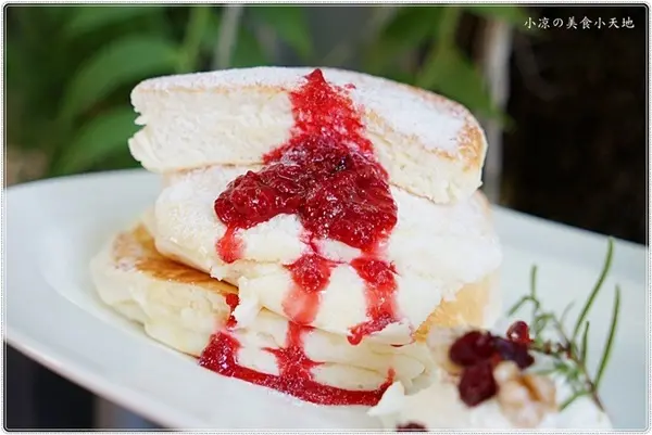 Hecho做咖啡 /美食窩客 小凉 提供