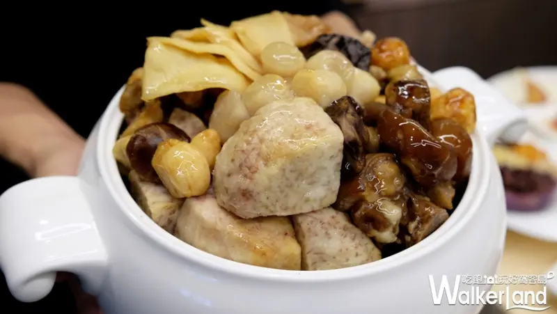 新北耶誕城 限定版桑塔熊甜心杯 / WalkerLand窩客島提供