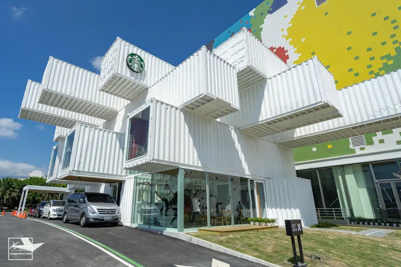 花蓮景點「星巴克貨櫃屋 花蓮洄瀾門市」/ 窩客 快門下的幸福 提供