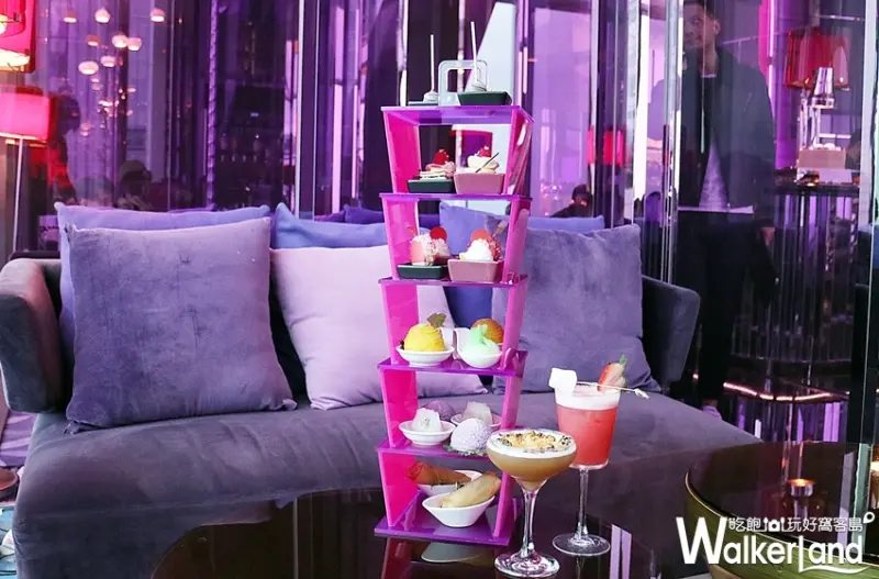 下午茶控新的選擇！W飯店紫艷酒吧推出太陽餅主題「艷陽之秋」，要用台中知名甜點打造出不同以往的視覺感受。
