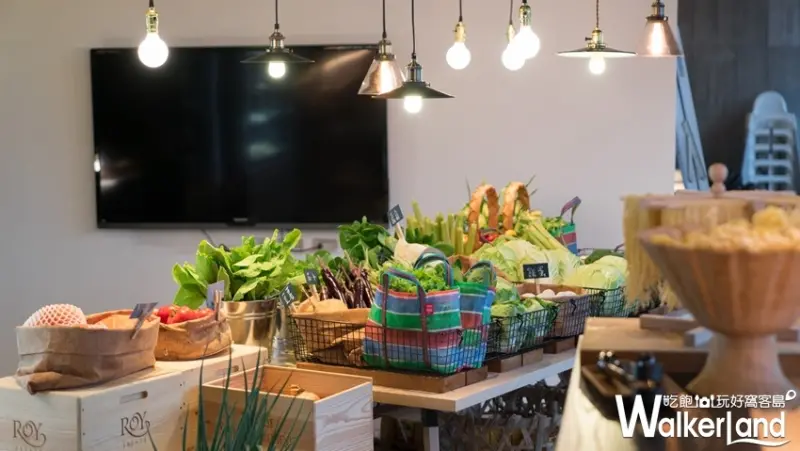 超高CP值吃到飽火鍋400元有找！全台獨創市集火鍋「SHADOW影子市集火鍋」試營運，沒吃過別說你是資深火鍋控。