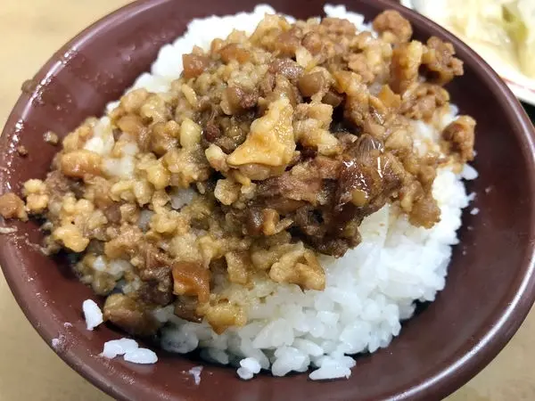 美食窩客 Ciao，理想的生活提案 提供 / 眼鏡張魯肉飯