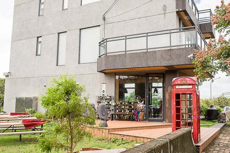 新竹景觀咖啡廳「尋路 Café（尋路咖啡）」 /美食窩客 卡琳  提供