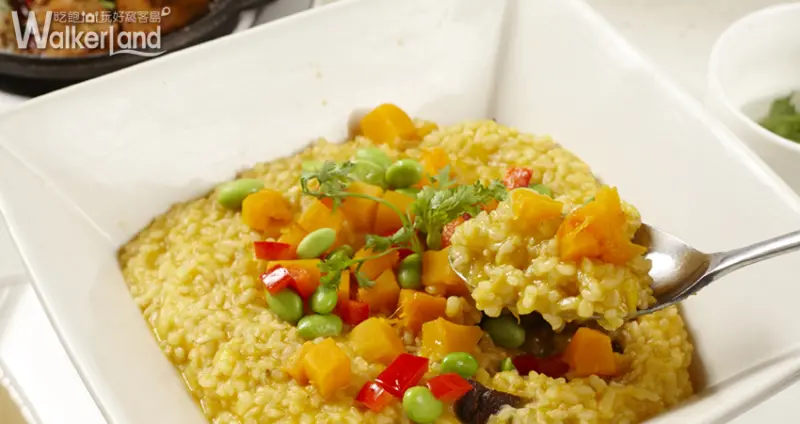 果然匯 南瓜糙米燉飯 選用在地南瓜自製金黃醬汁