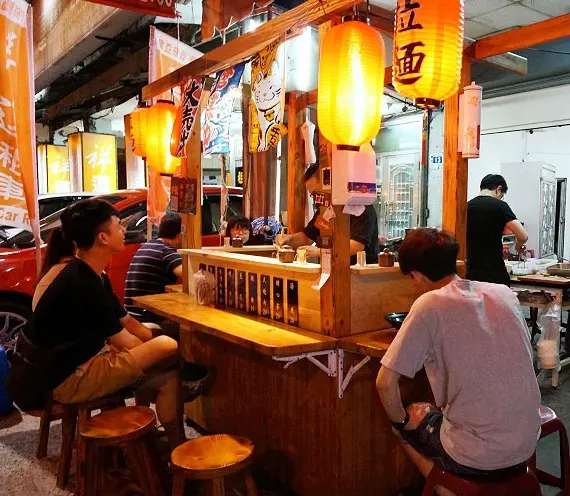 不知名拉麵，每日限量五十碗的殘酷就是你沒排隊根本吃不到的悲劇...