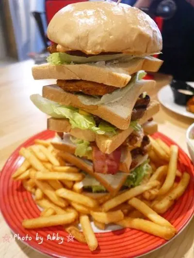 台北 必吃漢堡 懶人包 / WalkerLand窩客島提供