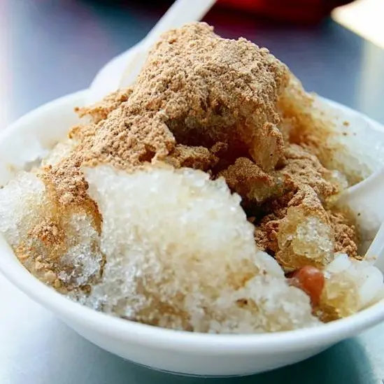 【台南六甲區】媽祖廟前百年老攤冰店：六甲麵茶冰店