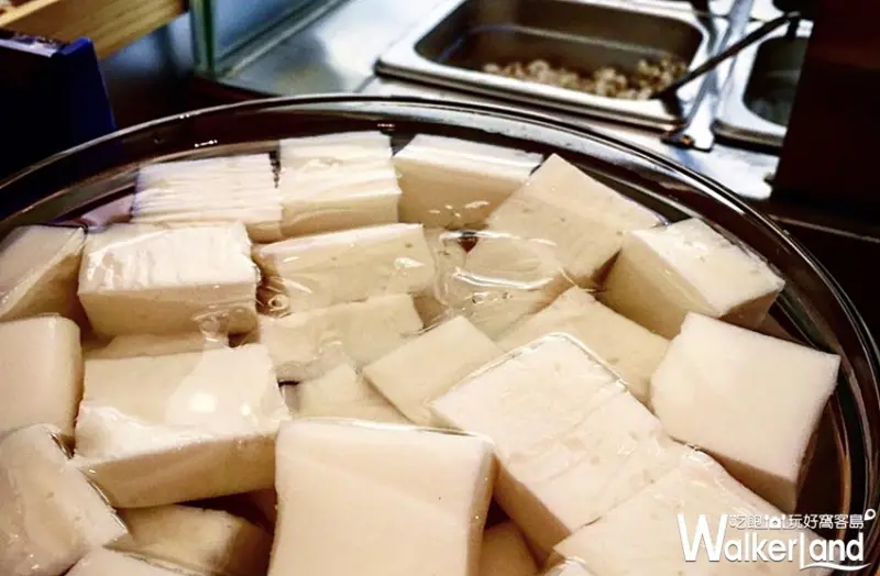 獨家限定必吃法式杏仁豆腐！江振誠主廚11/11獨家快閃春美冰菓室，一日限定限量80份，甜點控一定要衝一波。