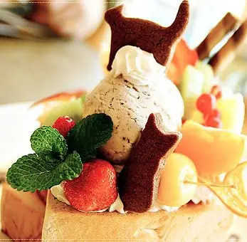 【食記/宜蘭】幻想在異國風情，享用甜蜜下午茶♪♪3Cats三隻貓宜蘭美食景觀餐廳♪♪