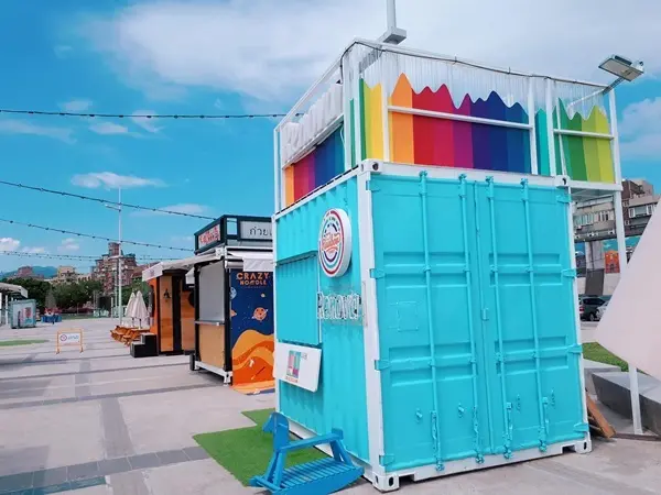 PIER5 大稻埕碼頭河岸特區貨櫃市集 /旅遊窩客 大海愛上藍天 提供