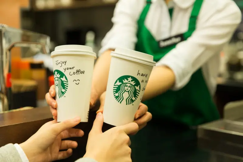 為你加油打氣！新春開工日星巴克飲品買一送一！